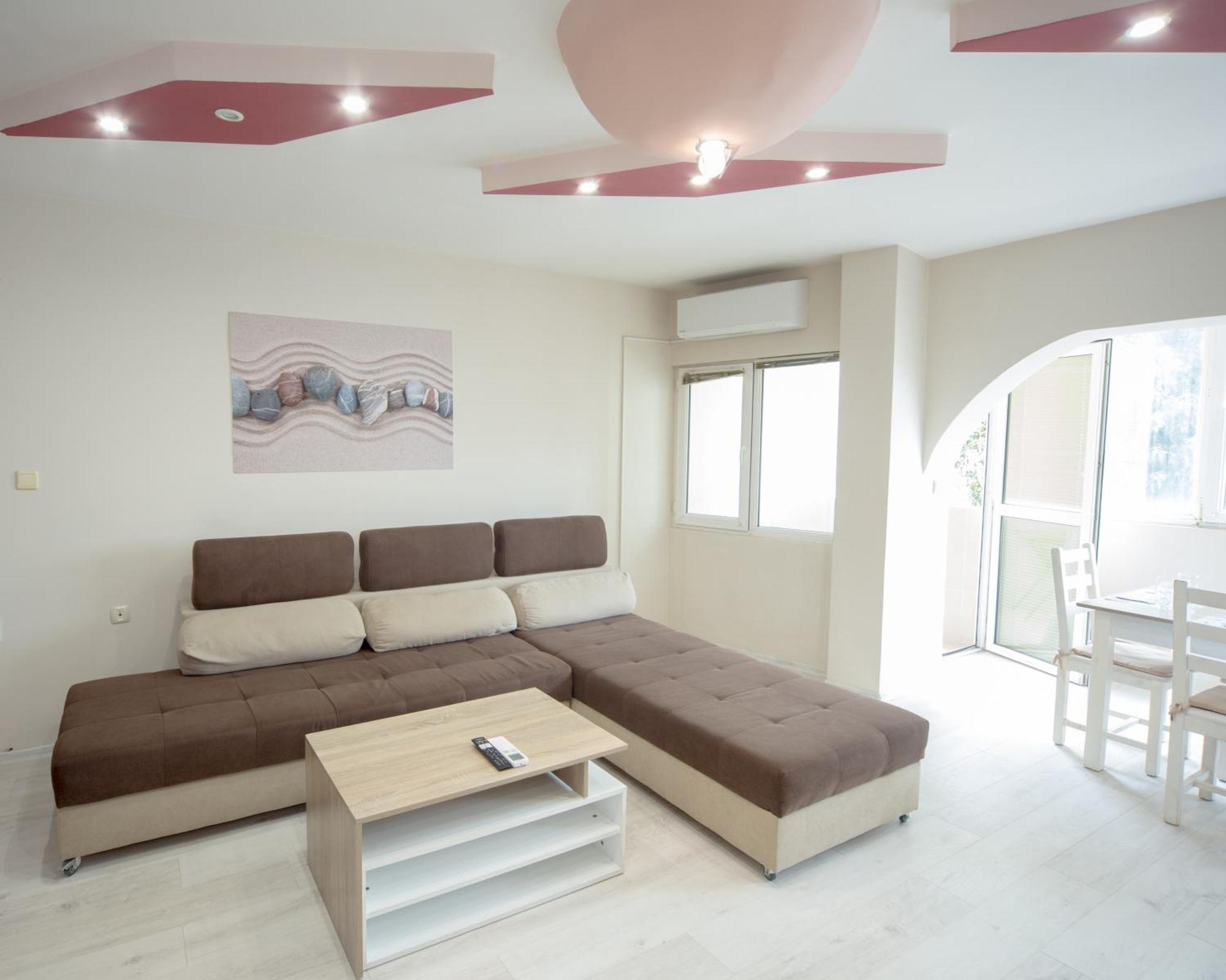 Aleksapart Burgas ภายนอก รูปภาพ